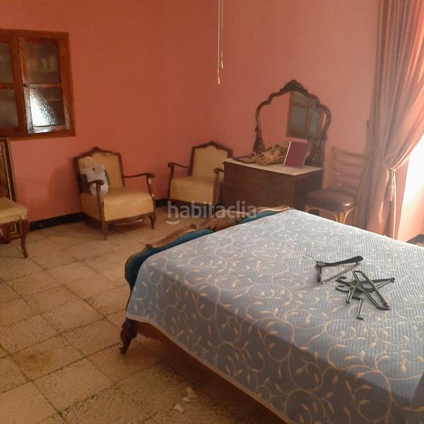 Foto d6536269-8cf0-41d1-8de5-f3215c3b31a3. Casa amb aparcament a Úbeda