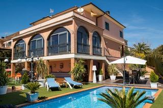 Xalet a Baeza. Se vende chalet en la yedra