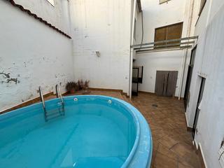 Casa en Úbeda. Se vende casa en el casco antiguo  zona de los miradores de ubed