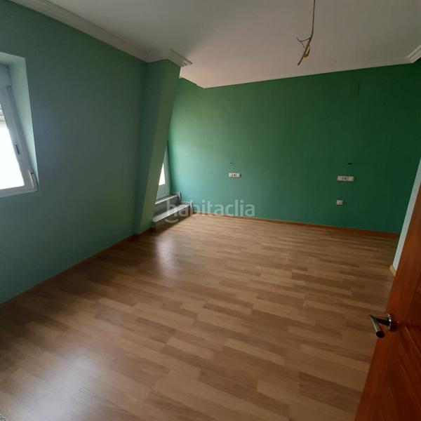 Foto 44008761-ebef-4dc0-832b-bab6a225677f. Dúplex a Úbeda