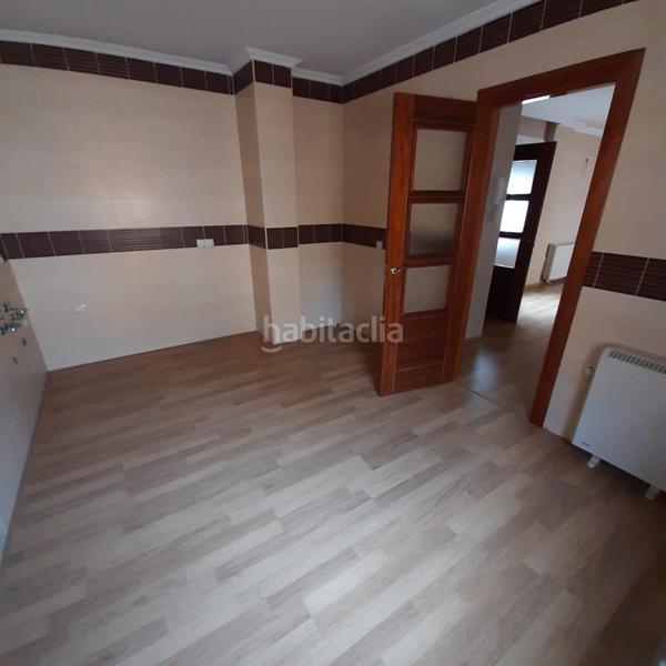 Foto ce3ddc91-6ae1-4737-b279-4321962bcf05. Dúplex a Úbeda