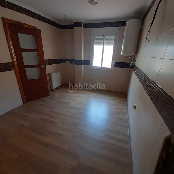 Foto e86fb3ff-1246-438a-b693-88e5cf8d3def. Dúplex a Úbeda