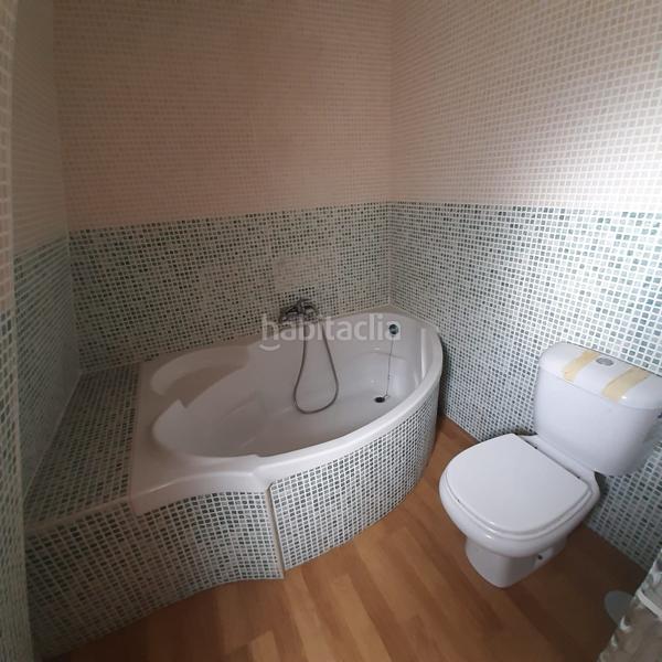 Foto eb7c8339-759c-4cc7-8d40-09959db01ce8. Dúplex a Úbeda