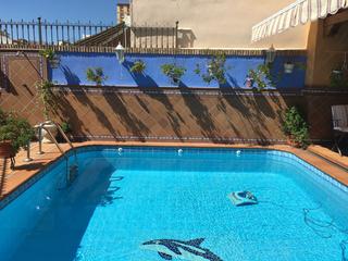 Casa en Úbeda. Se vende casa en la zona de la avenida de la libertad