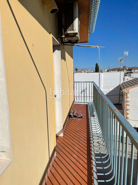 Foto 10a96e77-6e7e-45e1-b985-d5d558569727. Flat with heating parking in Úbeda