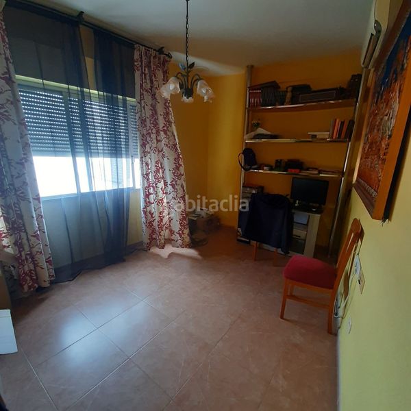 Foto bb3f8772-6c38-496f-8c6c-e0a0fa2b7b7c. Flat with heating parking in Úbeda