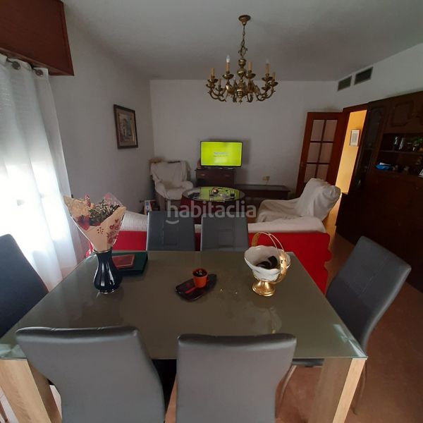 Foto c7118c09-c546-42e1-a871-ce80c902094e. Flat with heating parking in Úbeda