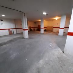 Aparcament cotxe a Úbeda. Se vende parking en la zona avenida antonio machado