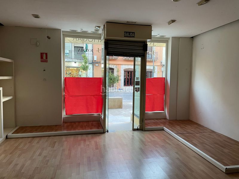 Foto 141250fc-b705-4565-989a-1af0497df35b. Lloguer local comercial a Úbeda