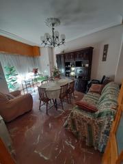Maison à Úbeda. Se vende casa en la zona mercadona