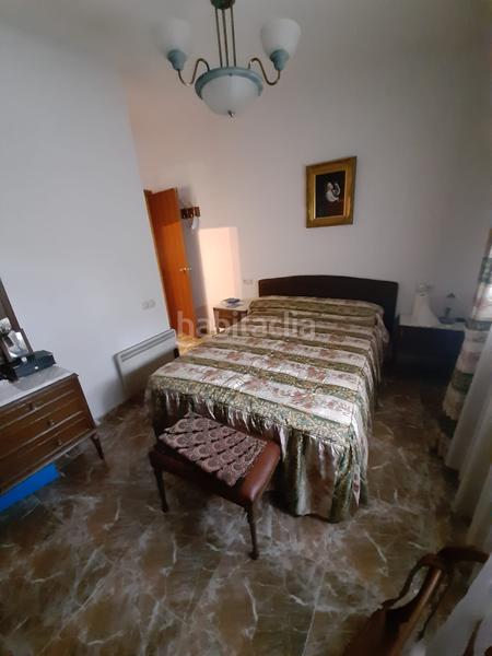 Foto 1c5d6f3f-392e-4038-950a-ac6367e37f07. Chalet se vende chalet en la yedra en Baeza