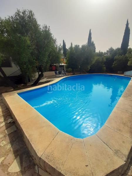 Foto b2b4ec08-8bce-43de-aba0-2d1d18436778. Chalet se vende chalet en la yedra en Baeza