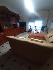 Pis a Úbeda. Se vende piso en la zona del barrio de la puerta del sol