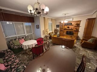 Appartement à Úbeda. Se vende piso en la zona de la avenida ciudad de linares