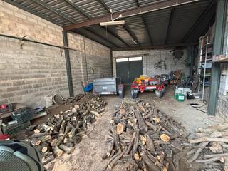 Nau industrial a Úbeda. Se vende nave en santa eulalia