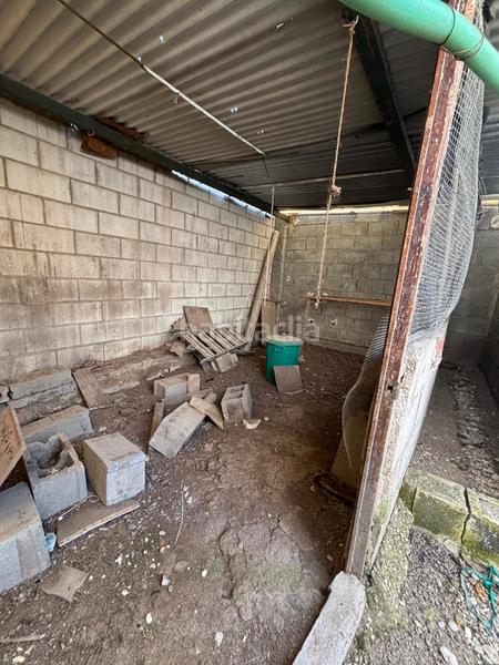 Foto 328fb8fe-f200-4040-a3f7-7f044eecd84d. Bâtiment à usage industriel dans Úbeda