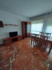 Location Appartement à Úbeda. Se alquila piso amueblado en  zona del mercadona