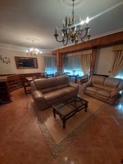 Pis a Úbeda. Se vende piso en la zona de la avenida de la constitucion