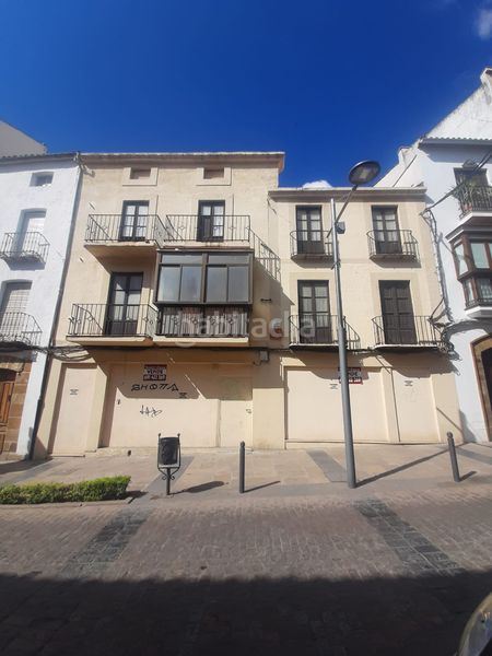 Foto b999a2d7-9a4d-4617-93fe-1784468bf50f. Terreny residencial a Úbeda