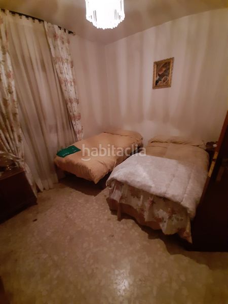 Foto e256bbae-ee95-4a22-8868-443d23878528. Flat with fireplace heating in Úbeda