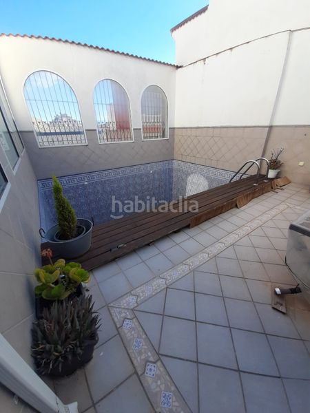 Foto 2d7c88cf-4e4e-451c-9517-f984e75e9750. Casa adossada amb calefacció piscina a Úbeda