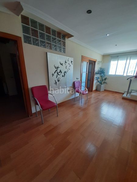 Foto 74301469-6992-485f-8a6d-33331309125f. Casa adossada amb calefacció piscina a Úbeda