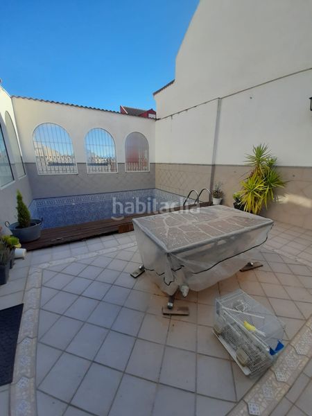 Foto aa9cdf43-ad12-4ca9-9ea4-38be37d84853. Casa adossada amb calefacció piscina a Úbeda