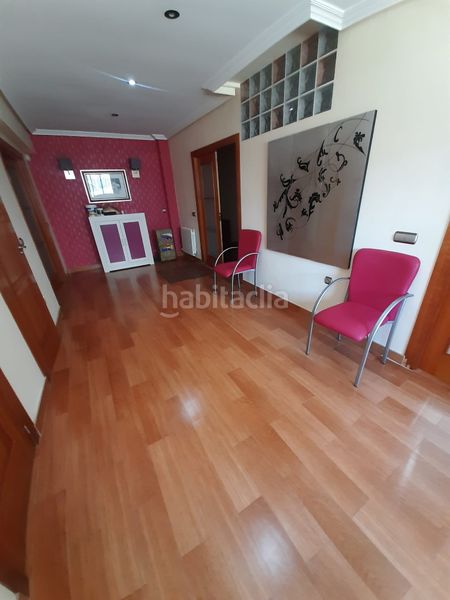 Foto adbb533e-ca45-4fc7-b7d1-96e6814b431c. Casa adossada amb calefacció piscina a Úbeda