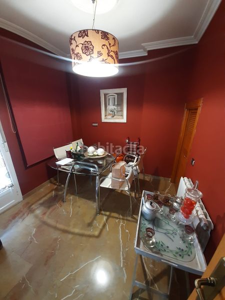 Foto d3b63803-2f33-4f6b-b07c-afa491ada919. Casa adossada amb calefacció piscina a Úbeda