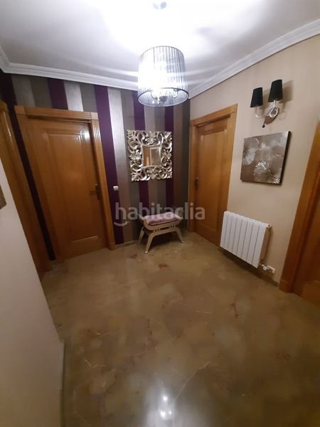 Foto ecfd31be-bb76-470f-b3f0-f413863b2ec5. Casa adossada amb calefacció piscina a Úbeda