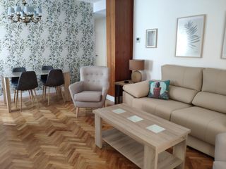 Miete Etagenwohnung in Úbeda. Se alquila precioso piso al lado del hospital de santiago de ube