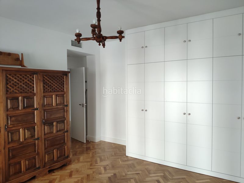 Foto 35cdbb4f-1183-406f-b4be-0d95e985f9d8. Rent flat with heating in Úbeda