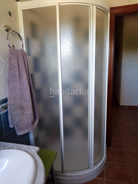 Foto eb5e59a8-6b9a-4f9a-a05f-b5a04192ac6d. Xalet amb xemeneia piscina a Úbeda