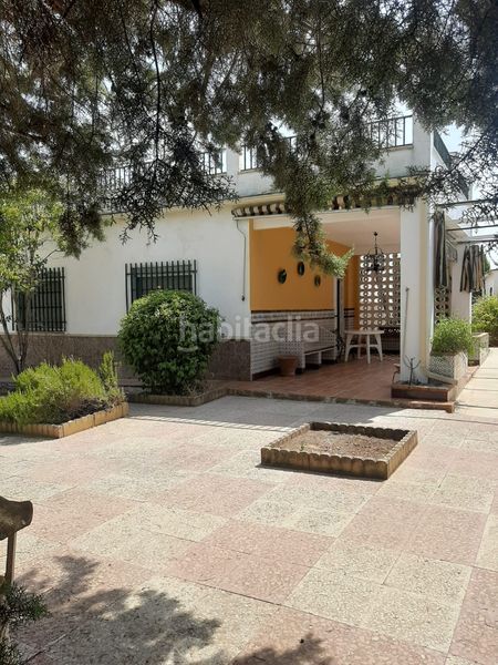 Foto 12873fb1-1d04-46ee-ad86-7e796763a7d7. Xalet amb xemeneia piscina a Torreperogil