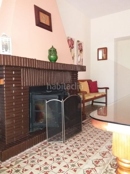 Foto a6055f03-9660-41a0-8370-e4bee09937e9. Xalet amb xemeneia piscina a Torreperogil
