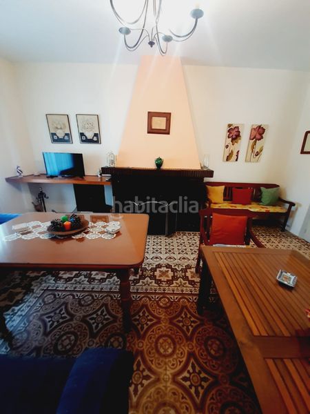 Foto f56a4885-f0e0-41b4-943c-0211abe34b49. Xalet amb xemeneia piscina a Torreperogil