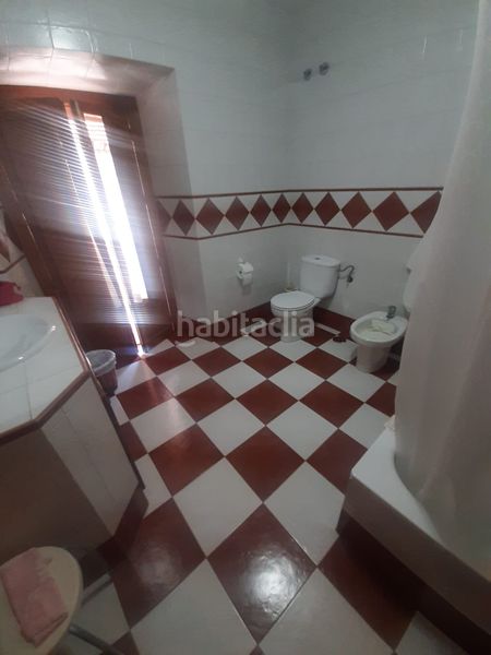 Foto 01af36d7-3d31-433d-9da0-91d4a69382ca. Casa amb xemeneia aparcament a Úbeda