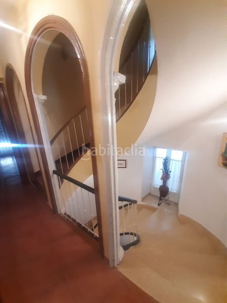 Foto d14d889e-67d1-4e06-9ca5-6818f1330220. Casa amb xemeneia aparcament a Úbeda