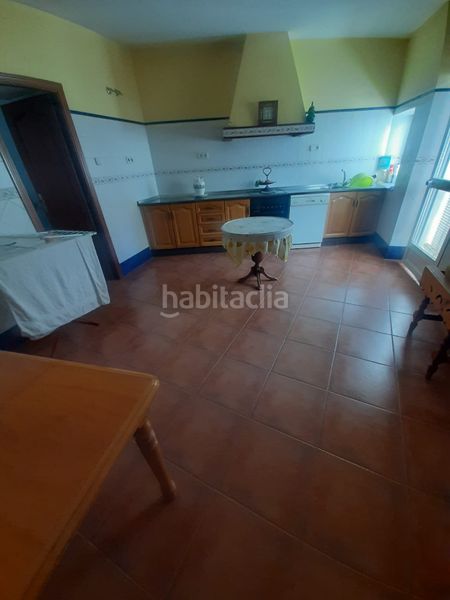 Foto d8ca8b21-ca1e-47a2-a127-8f359ac40cbe. Casa amb xemeneia aparcament a Úbeda