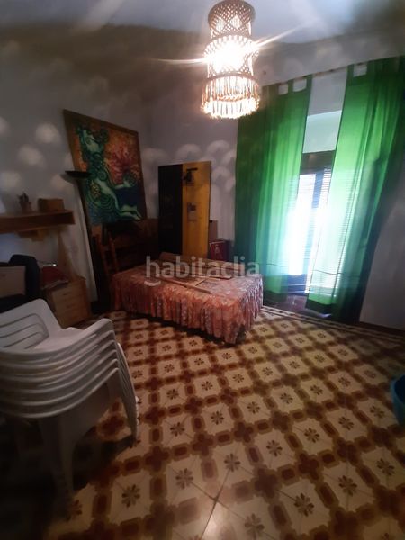 Foto aae6ead4-de32-4873-81c9-d108437a888e. Casa amb xemeneia a Úbeda