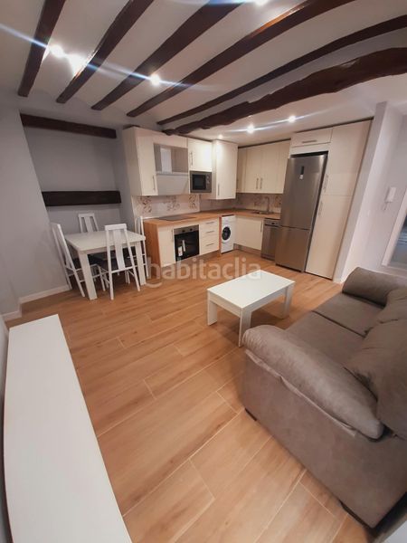 Foto 72817213-8cf7-4d0b-9211-e1b9ed751174. Lloguer apartament amb calefacció a Úbeda