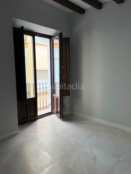 Foto 589e8525-8b4f-4819-ac50-42ebccb3094e. Rent flat in Úbeda