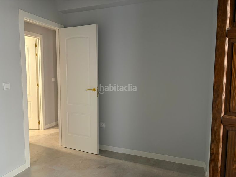 Foto cdc13b56-c3aa-4da1-a3ac-55c15e555367. Rent flat in Úbeda