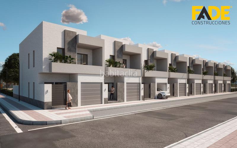 Foto 264e2728-5d04-4ef3-ac66-92bab564cb61. Casa a schiera con parcheggio piscina in Casco Histórico Churriana de la Vega