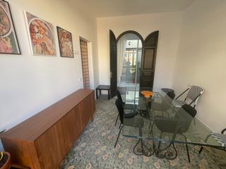Miete Appartement in Calle isabel la católica 24. Se alquila apartamento en el centro.