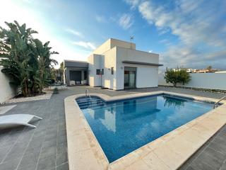 House in Calle de los juegos de izmir 172