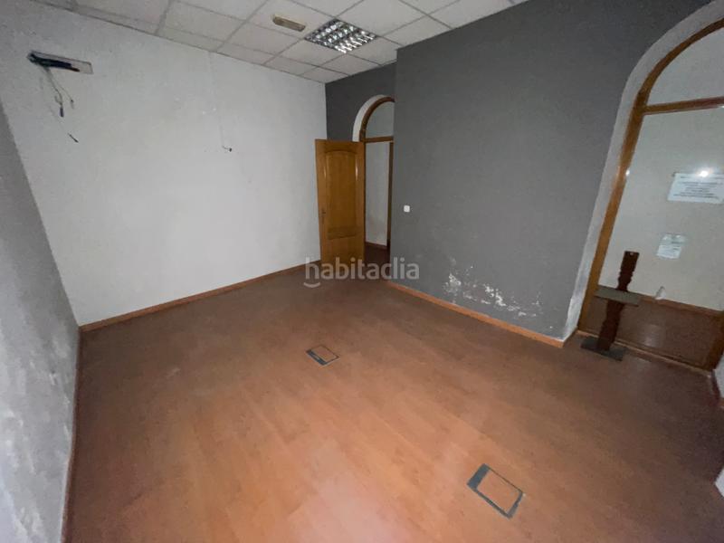 Foto 72b25d22-dadd-4195-b78c-18a4fa460911. Alquiler local comercial en calle javier sanz 26 oficina en alquiler en el Centro de almeria en Almería