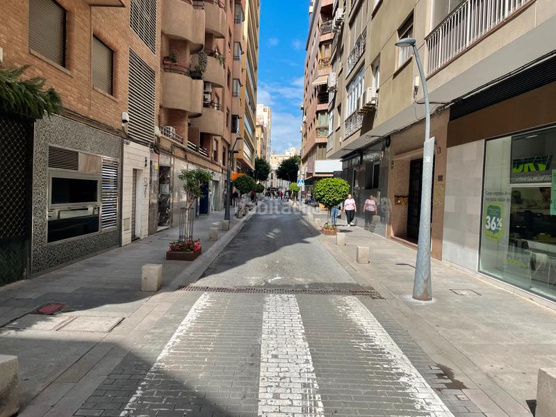 Foto 7e76bc83-ddf5-476b-afd9-28972446a95b. Alquiler local comercial en calle javier sanz 26 oficina en alquiler en el Centro de almeria en Almería