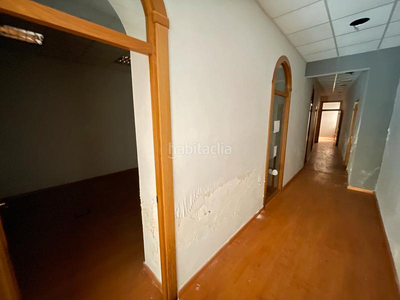 Foto aff3e424-5de7-41c0-8b99-279c6811f373. Alquiler local comercial en calle javier sanz 26 oficina en alquiler en el Centro de almeria en Almería