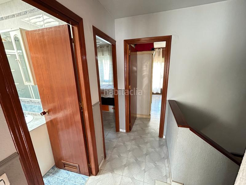 Foto 48f286ee-4d27-4d43-8dc1-b04d88f009a5. Casa a schiera in calle olallo morales 3 in El Alquián Almería